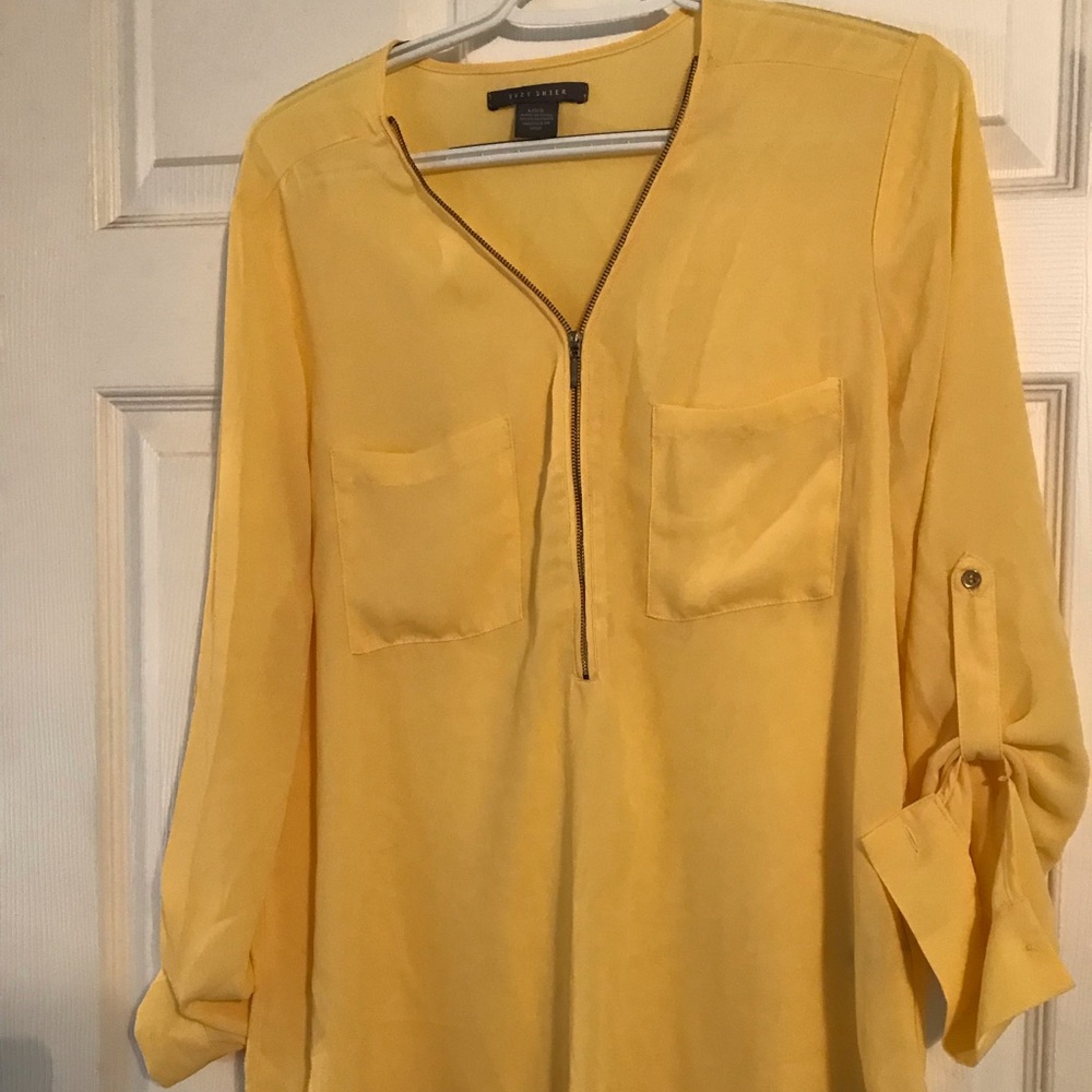 Yellow shirt